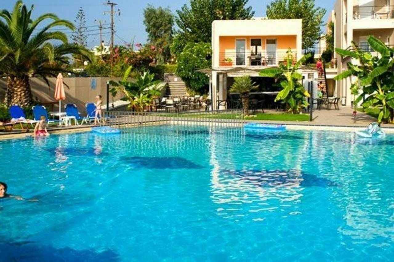 Alfa Hotel Apartments Gerani  Bagian luar foto