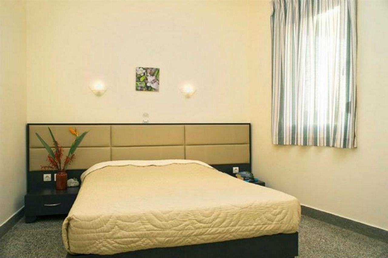 Alfa Hotel Apartments Gerani  Bagian luar foto