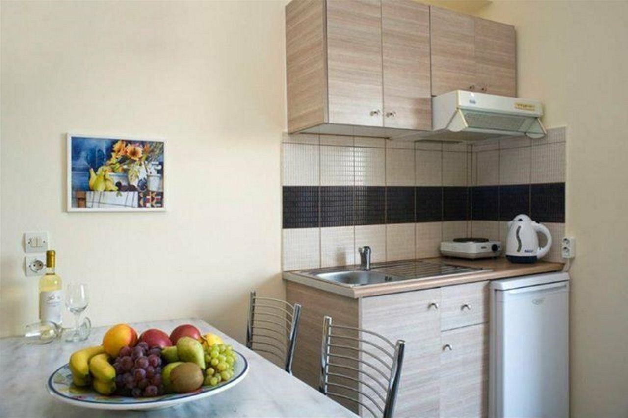 Alfa Hotel Apartments Gerani  Bagian luar foto