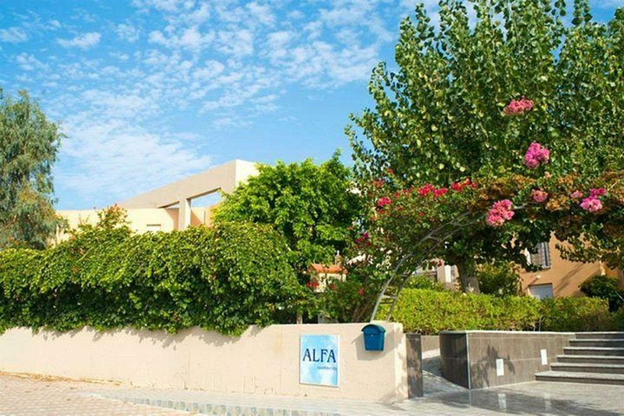 Alfa Hotel Apartments Gerani  Bagian luar foto