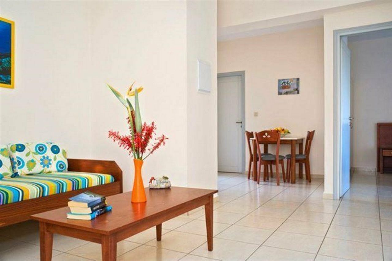 Alfa Hotel Apartments Gerani  Bagian luar foto