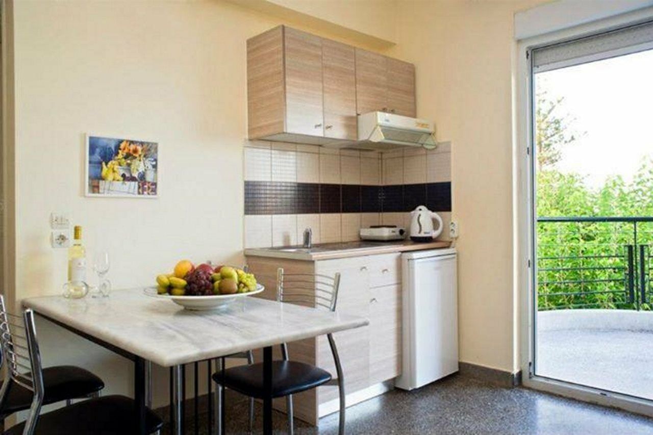 Alfa Hotel Apartments Gerani  Bagian luar foto